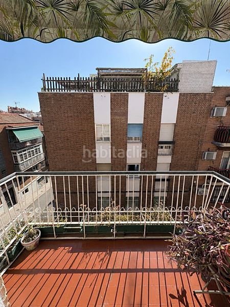 Foto f7409b0b-3d20-4fa9-b73e-981b6fd6e3c0. Pis a Puerta del Ángel Madrid