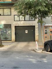 Aparcament cotxe a Calle de embajadores 159. Plaza de garaje en venta en calle embajadores