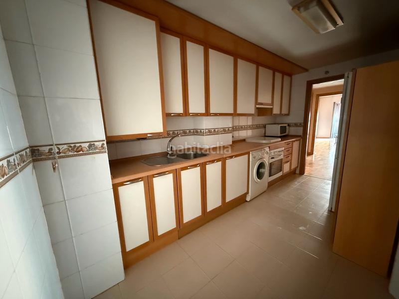 Foto 0954166f-7764-4c5b-965f-779ce72d2ffb. Piso  exterior en urbanización de recién construccion en Madrid