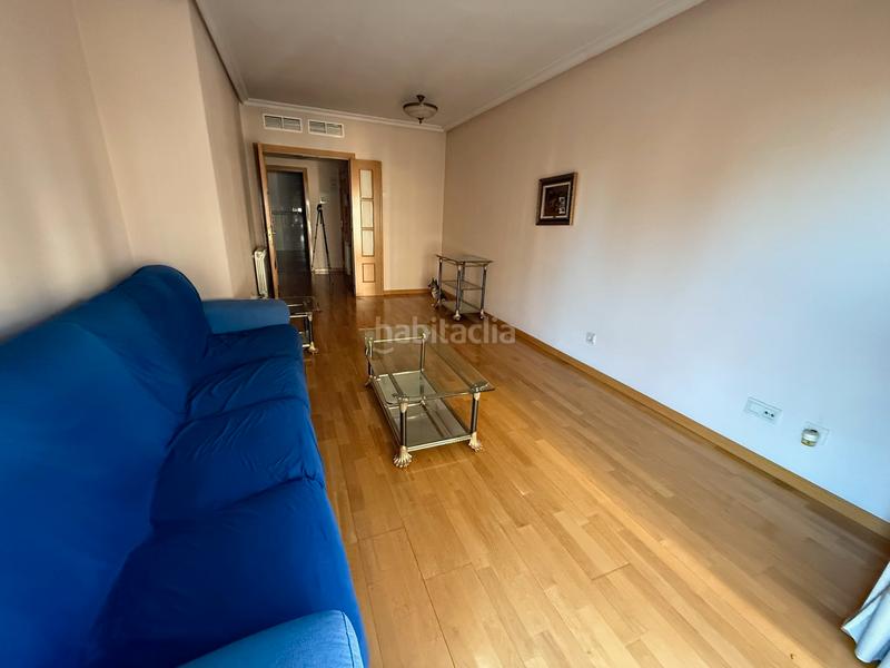 Foto 14581828-2704-4c24-a7cc-2356cdf74e5b. Piso  exterior en urbanización de recién construccion en Madrid