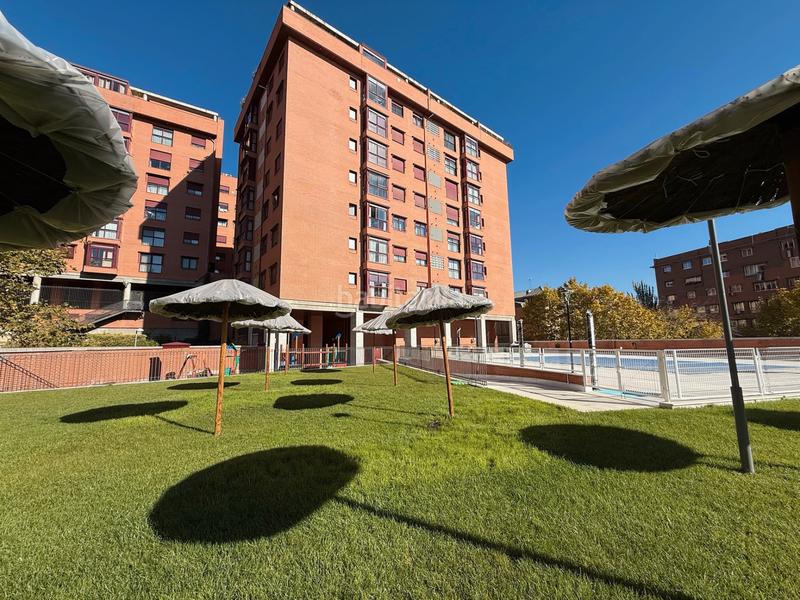 Foto 1e20a96d-8984-4c6d-9f7a-88600aabd9e6. Piso  exterior en urbanización de recién construccion en Madrid