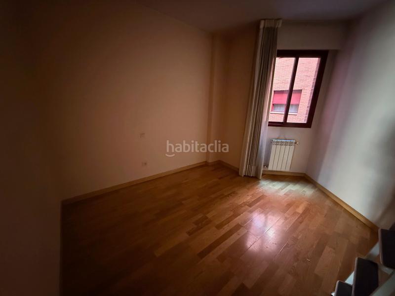 Foto 760910e4-ecb3-4a9f-ac48-be273a7e8d98. Piso  exterior en urbanización de recién construccion en Madrid