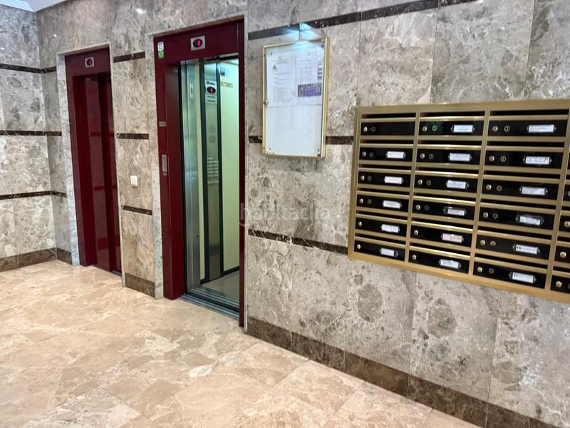 Foto 87e19d80-d32e-4d09-a3b5-b4e4419594e5. Piso  exterior en urbanización de recién construccion en Madrid