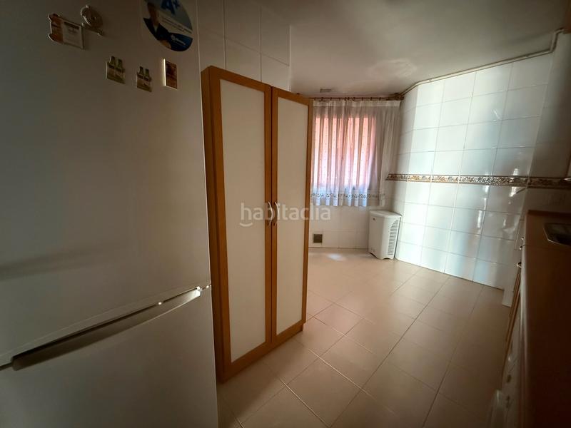 Foto 905db46f-61dd-402d-90f2-82c0991e10e3. Piso  exterior en urbanización de recién construccion en Madrid