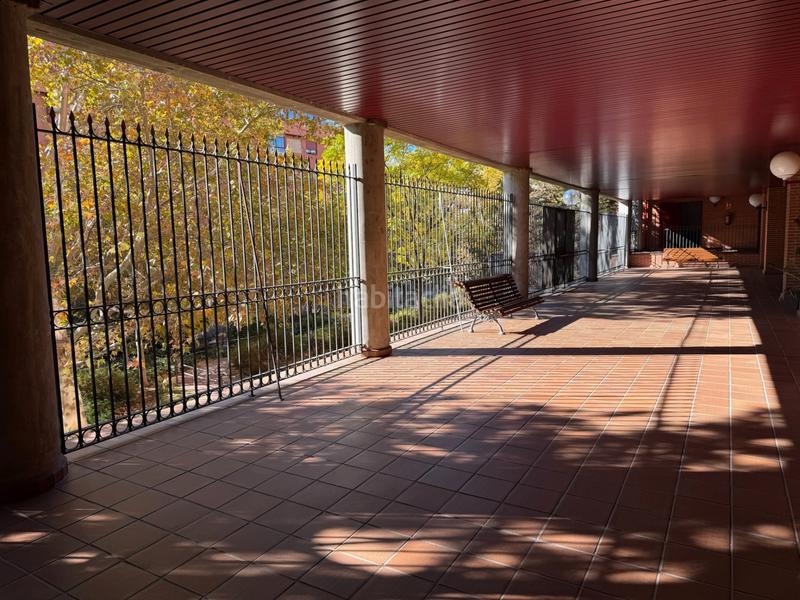 Foto 933e11d5-f451-464a-84d5-18fe843a6f76. Piso  exterior en urbanización de recién construccion en Madrid