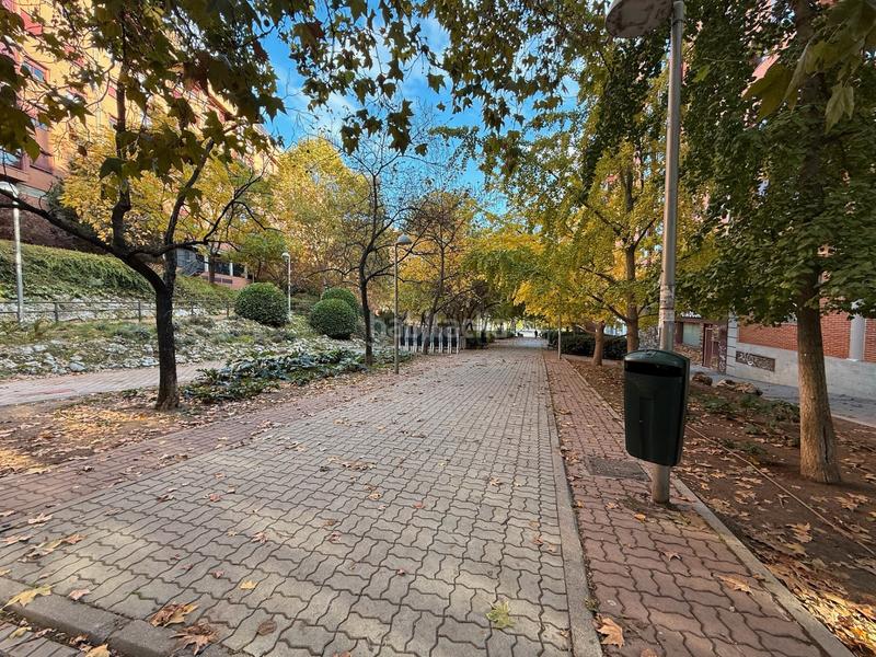 Foto 991d686e-e088-4974-b98b-741aae00b92d. Piso  exterior en urbanización de recién construccion en Madrid