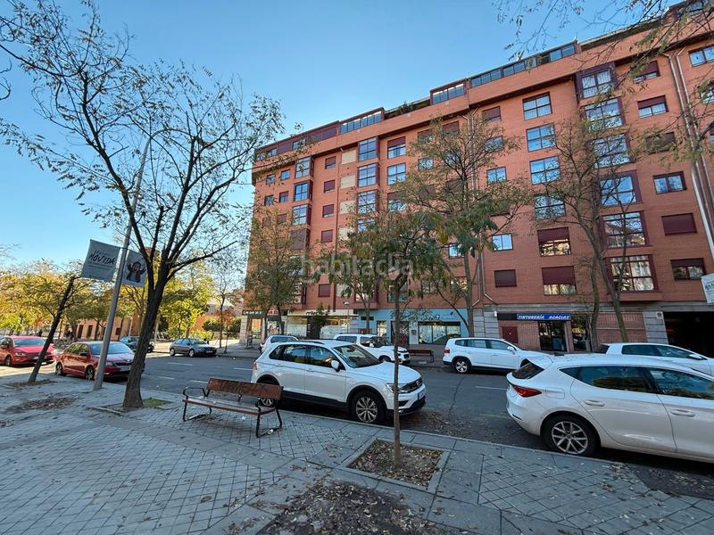 Foto c9cf2935-2632-486a-8214-dc026c4576dd. Piso  exterior en urbanización de recién construccion en Madrid