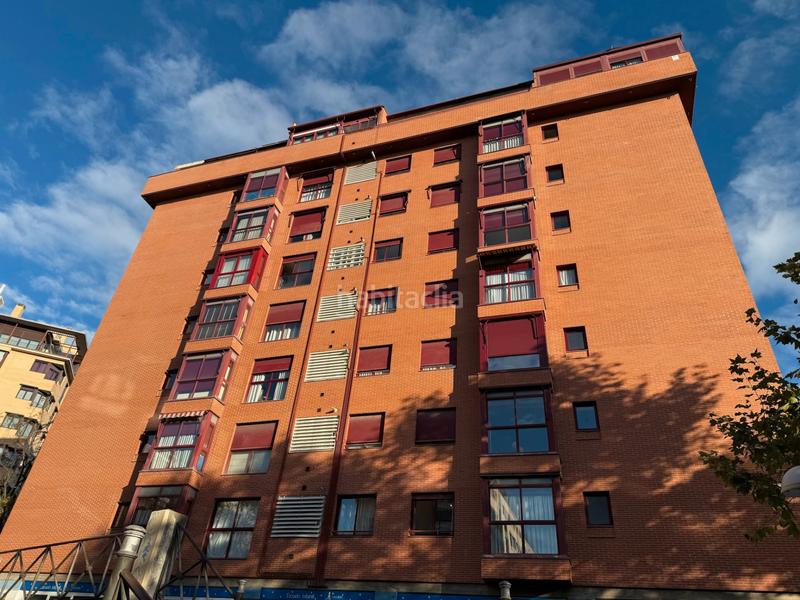 Foto d5557d3d-a007-4f1c-8410-c9e44cc39f68. Piso  exterior en urbanización de recién construccion en Madrid