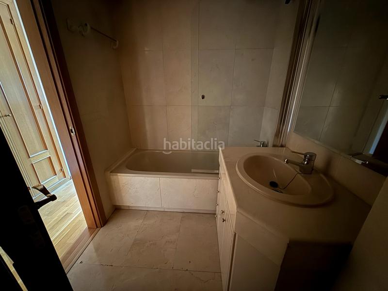 Foto d9968992-7d7a-4b79-bb31-d72a25582da6. Piso  exterior en urbanización de recién construccion en Madrid