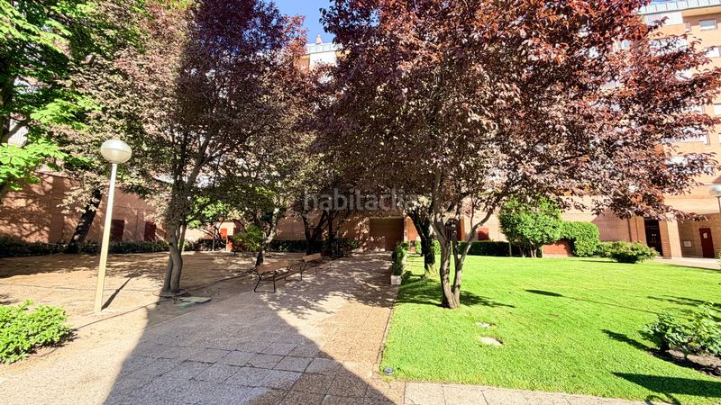 Foto c4bf6562-fb5a-425d-86bf-ce7235428065. Pis amb calefacció aparcament piscina a Parque Lisboa-La Paz Alcorcón