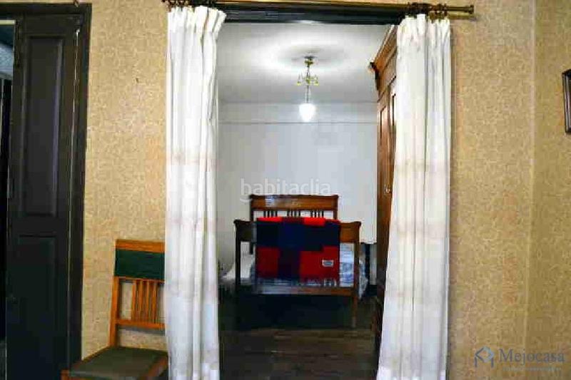 Foto 12063db0-2987-4cf6-9199-2ccf67439d90. Casa a schiera in calle jesús adrán 6 in Villafranca del Bierzo