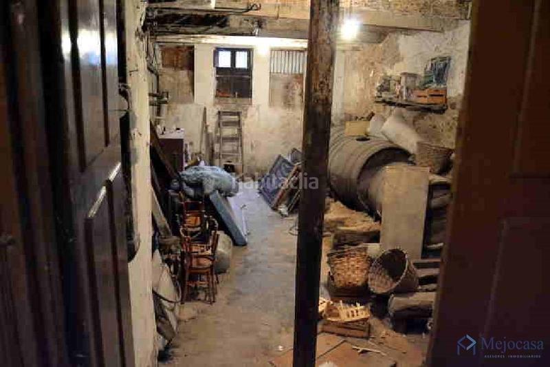 Foto 9afa209d-68ed-4cbe-9e6e-a551841b3f93. Casa a schiera in calle jesús adrán 6 in Villafranca del Bierzo