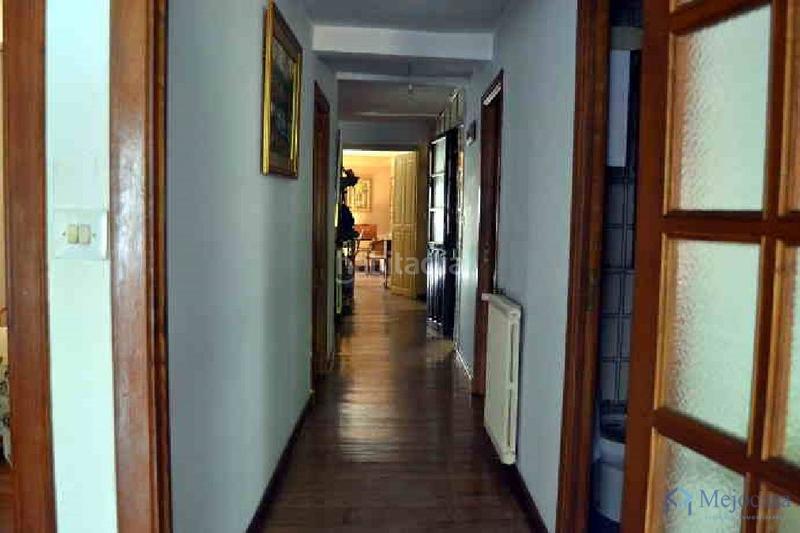 Foto be159adf-c674-40fc-b0e4-19132904c939. Casa a schiera in calle jesús adrán 6 in Villafranca del Bierzo