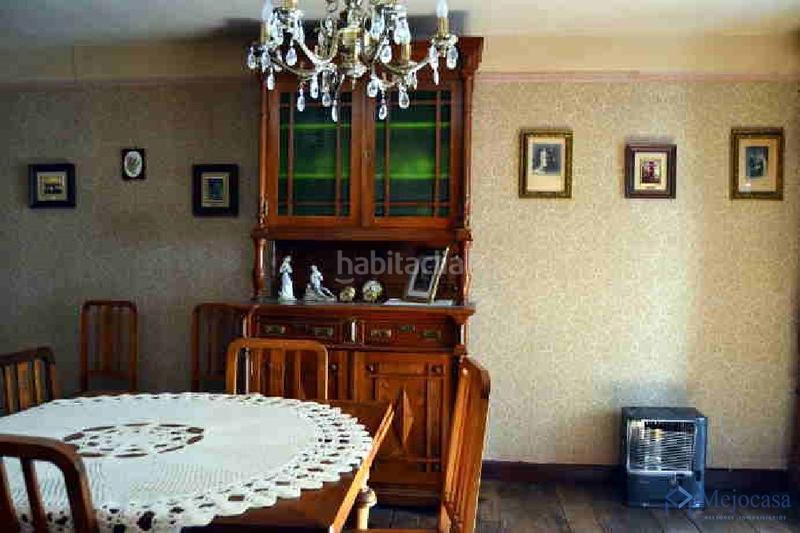 Foto be9cfbd0-0948-4f2c-9204-69423a3a2f52. Casa a schiera in calle jesús adrán 6 in Villafranca del Bierzo