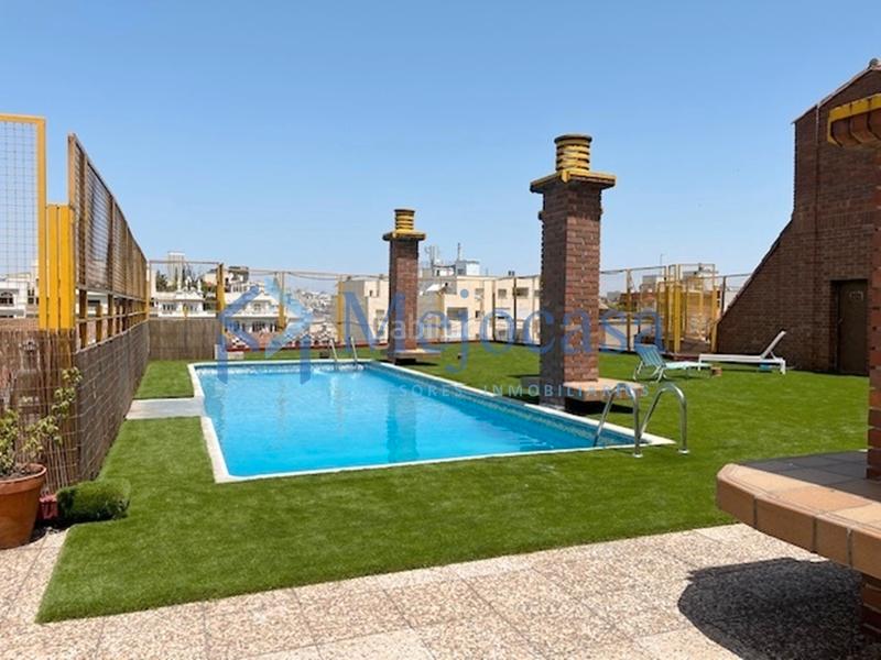 Foto 1e2c4e3a-1df1-4a81-aee1-2dbc5e280c40. Appartamento con riscaldamento parcheggio piscina in Madrid