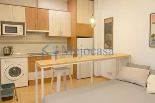 Apartamento  Calle de la esperanza. Encantador apartamento en el corazón de lavapiés – calle esperan