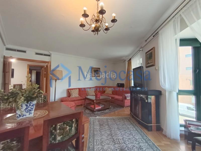 Foto 51bea69a-f057-4c6d-87ac-8c44764fe610. Appartamento con riscaldamento parcheggio piscina in Madrid