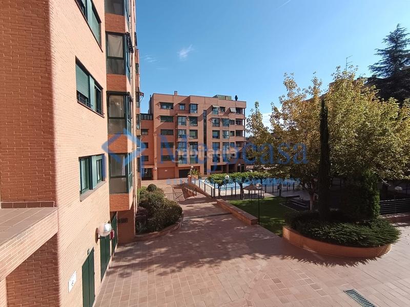 Foto 5e244d18-8545-4025-8189-46e9da265227. Appartamento con riscaldamento parcheggio piscina in Madrid
