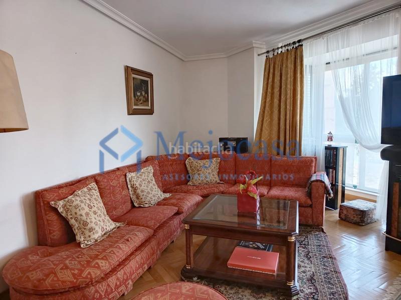 Foto 9acddd74-6159-4223-bb47-76be8fbf3e76. Appartamento con riscaldamento parcheggio piscina in Madrid