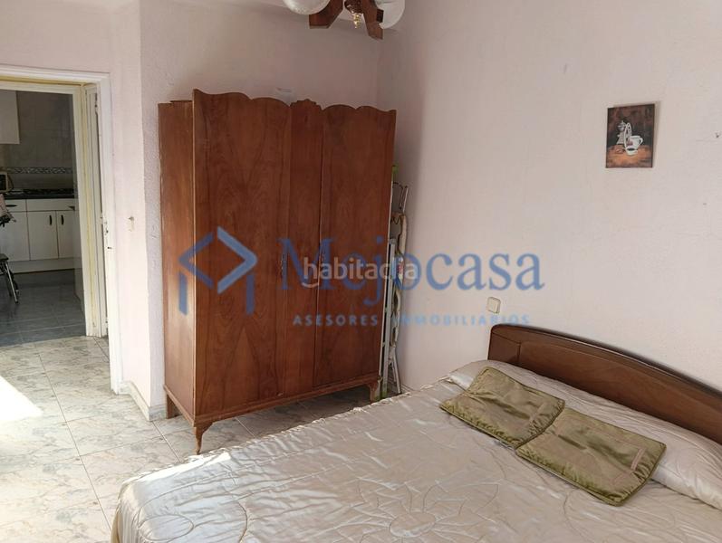 Foto f8f739c2-382a-4f5e-a8e7-70b09f3b810e. Pis a Canillejas Madrid