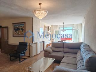 Appartement  Calle de andorra. Vivienda luminosa con terraza en 9 planta  calle andorra, barr
