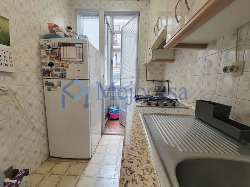 Foto b8bbd428-e2df-45fb-bf9a-18687814ad6a. Pis amb calefacció aparcament a Palacio Madrid