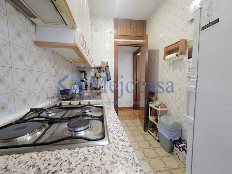 Foto d8d51a8f-a0de-4c4e-bd48-3a2aec0297c8. Pis amb calefacció aparcament a Palacio Madrid