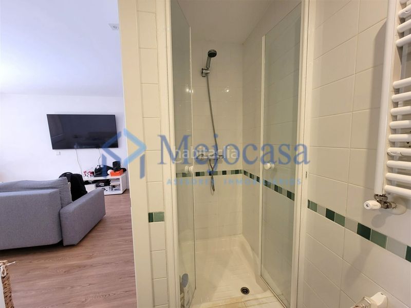 Foto 515154cc-708d-4cb8-8a14-3aaffc1c3732. Casa adossada amb calefacció aparcament piscina a Madrid