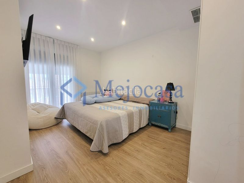 Foto de186ac6-263d-4953-be80-3da2528abd1b. Casa adossada amb calefacció aparcament piscina a Madrid
