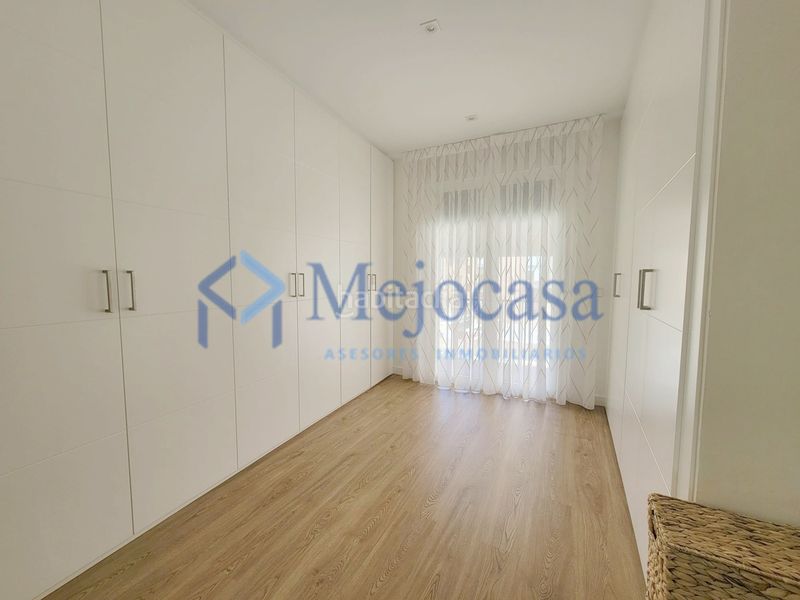 Foto e94b47ba-a21d-4aba-a678-3c1b90cdaf9f. Casa adossada amb calefacció aparcament piscina a Madrid