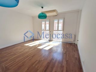 Flat in Calle del Pico Moncayo