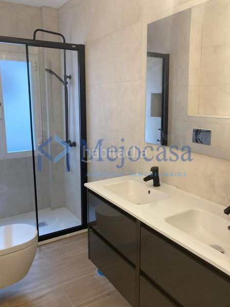Foto f27fa5a5-9b94-43be-9c71-494426f5e563. Pis amb calefacció a Guindalera Madrid