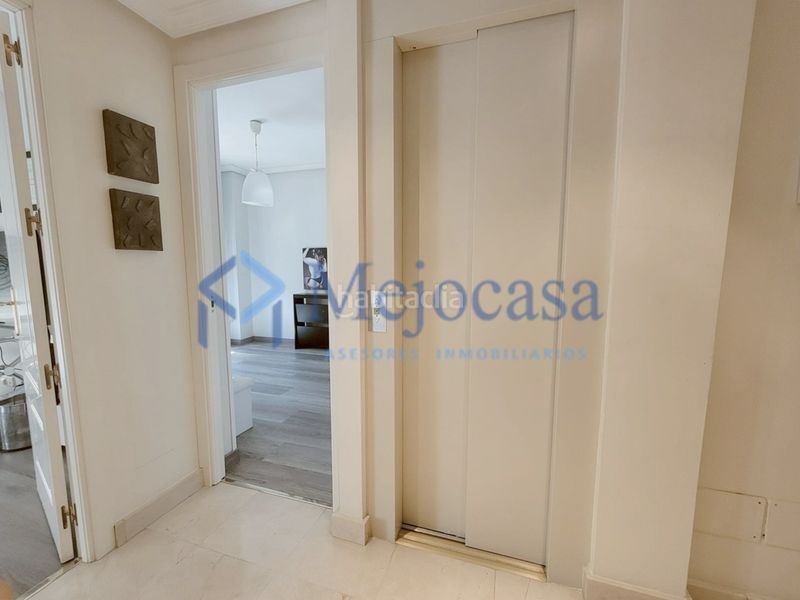 Foto 1de28e09-0a67-4813-bec3-9b64d62c97df. Casa adossada amb calefacció aparcament piscina a Madrid