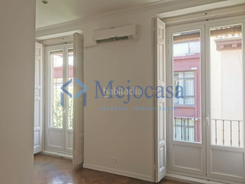 Foto ae26800d-f05a-4543-be64-747c7a8e453e. Apartament amb calefacció aparcament a Palacio Madrid
