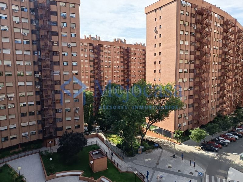 Foto c33b46e8-4c93-4363-866e-c0517bb77fbe. Pis amb calefacció aparcament a Estrella Madrid