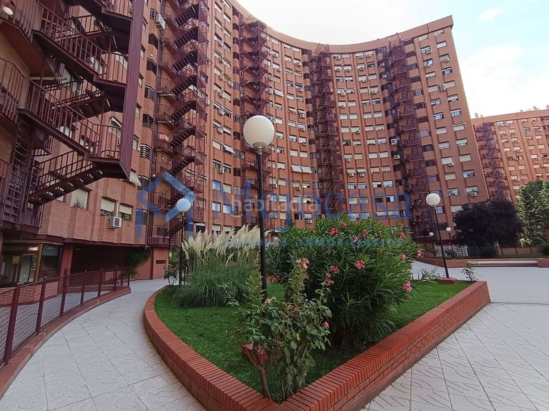 Foto dd552a7a-2a74-48b1-b86a-d164a1780a31. Pis amb calefacció aparcament a Estrella Madrid