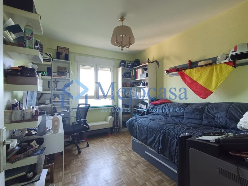 Foto ba85a0e7-9bb3-4bf0-839c-57b8b2ccdee7. Pis amb calefacció aparcament a Alameda de Osuna Madrid