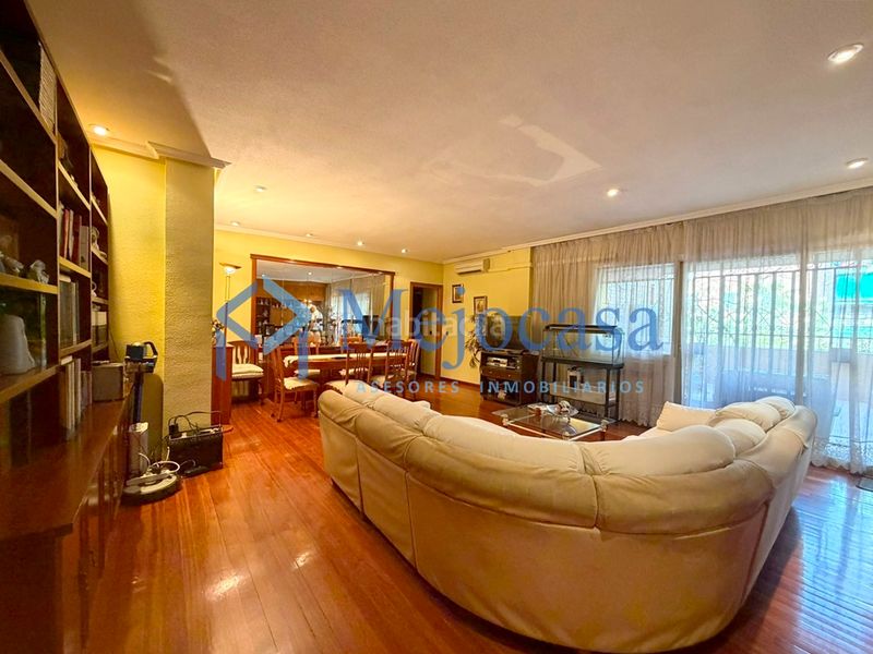 Foto e09f75b6-872e-4e38-a8ad-3f17527f692a. Pis amb calefacció a Canillejas Madrid