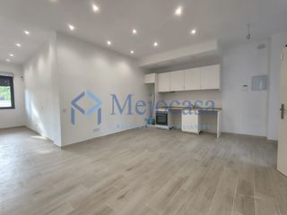 Appartamento  Calle de medina de pomar. Oportunidad de inversión o vivienda para entrar a vivir.