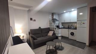 Lloguer Apartament a Caballería Española. Apartamento zona via complutense-lope de vega