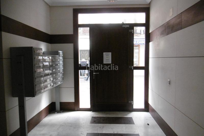 Foto cbcc2747-df45-4da5-afa4-19d4e82df1b4. Aparcament cotxe a calle carmen calzado 8 a Casco Histórico Alcalá de Henares