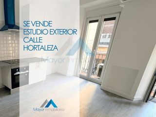 Estudi a Calle de hortaleza 57. Estudio con dos balcones en venta calle hortaleza