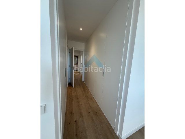 Foto 8d8474f6-ff76-429f-b977-d69d550d9307. Alquiler casa adosada chalet adosado en alquiler a estrenar en valdebebas () en Madrid