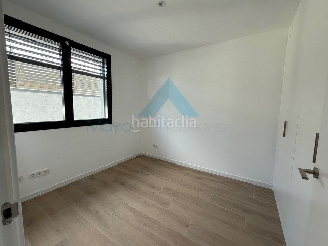 Foto d77daf7f-cc84-4665-bbe9-6893bd1e1bb1. Alquiler casa adosada chalet adosado en alquiler a estrenar en valdebebas () en Madrid