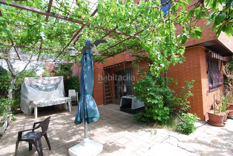 Foto a22aeed5-31c0-46a5-bead-1207834ddfa2. Casa adossada amb piscina a Urbanizaciones Rivas - Vaciamadrid