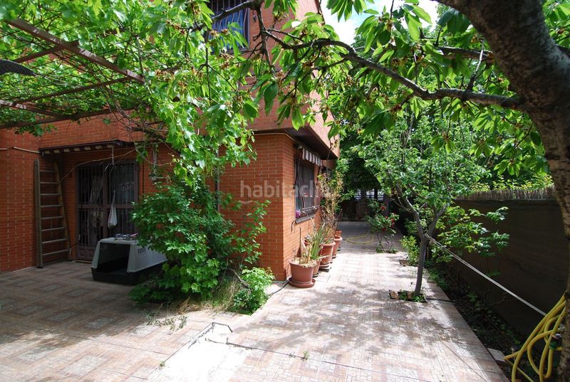 Foto e203537e-6de8-460e-b199-e2a3628f766f. Casa adossada amb piscina a Urbanizaciones Rivas - Vaciamadrid