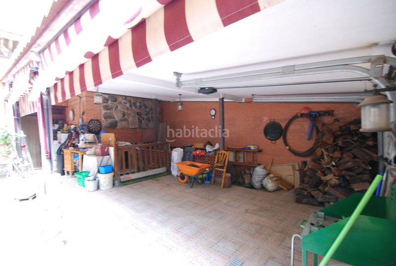 Foto f245f8fa-2e0e-402c-9778-3a93de7821ce. Casa adossada amb piscina a Urbanizaciones Rivas - Vaciamadrid