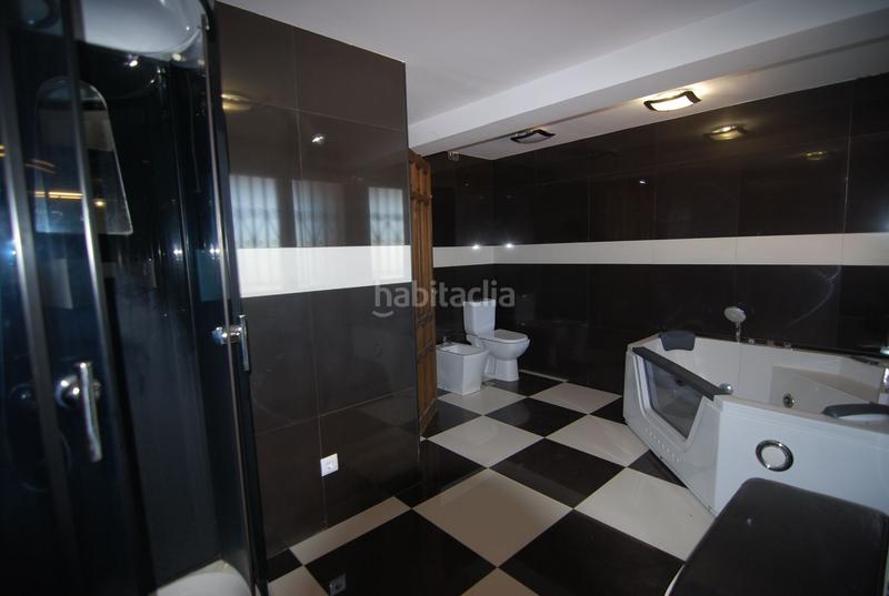 Foto 4f08b830-a33f-40cb-9849-fddc2bbcee51. Haus mit heizung pool in San Martín de la Vega