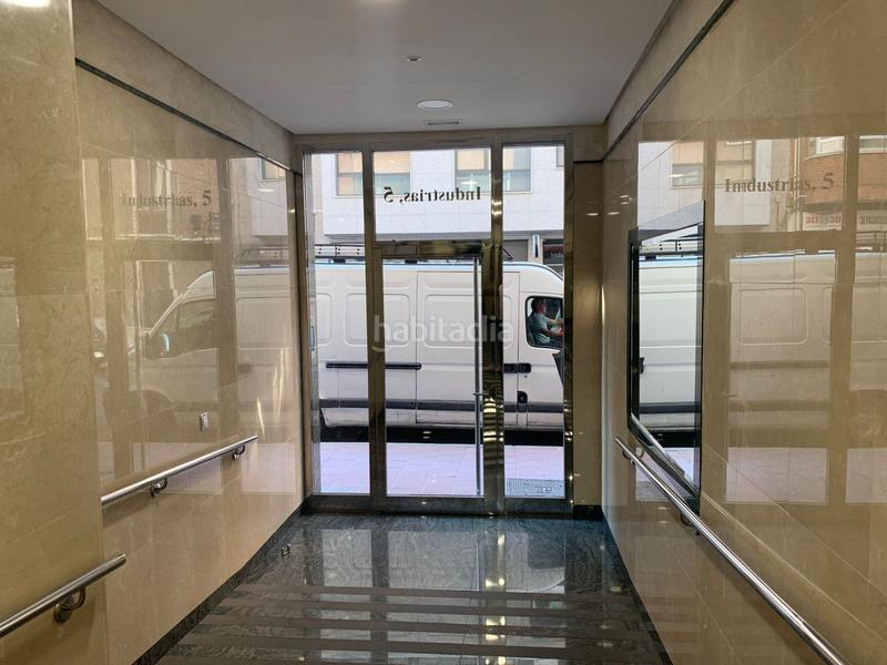 Foto c6c6d74e-7609-456f-a708-6968adbae6b4. Flat with heating in Circular Valladolid