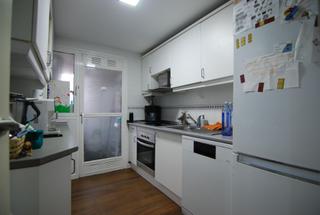 Appartement à San Martín de la Vega. Espectacular piso de tres dormitorios en el corazón del pueblo !